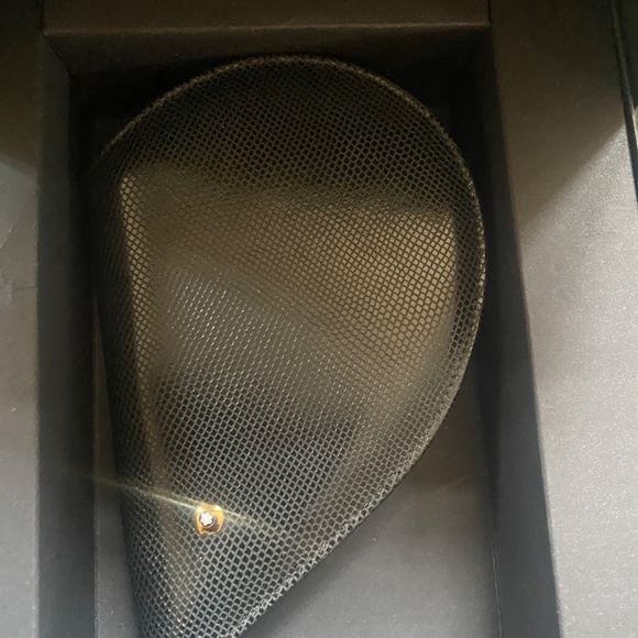 Monteblanc Leather Heart Pouch Black with pink inside - Picture 3 of 4